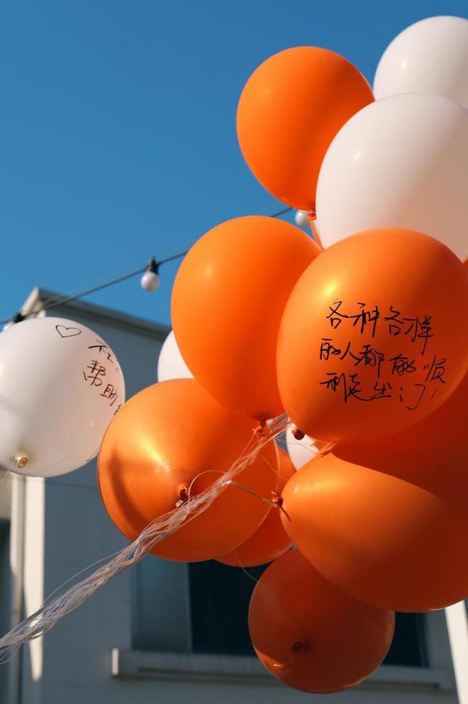 障碍主题快闪展览亮相几小时吸引数百名观众参与人生就是博-尊龙凯时“不藏了！”上海