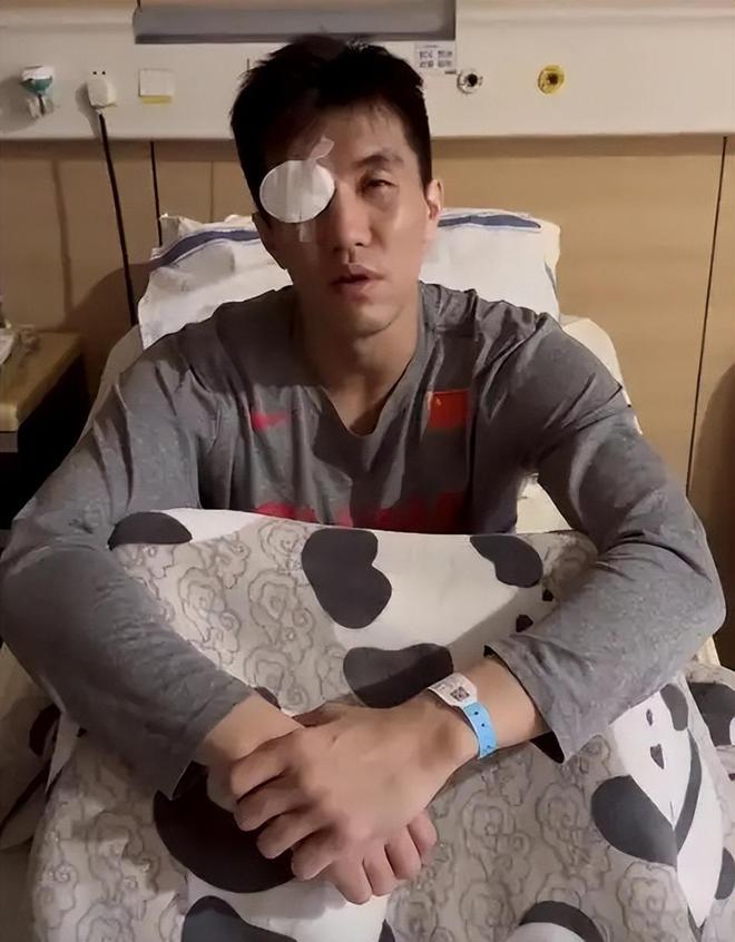 席全明星！北京新援被看衰3队争科顿尊龙凯时网胡明轩肩伤反复郭艾伦缺(图7)